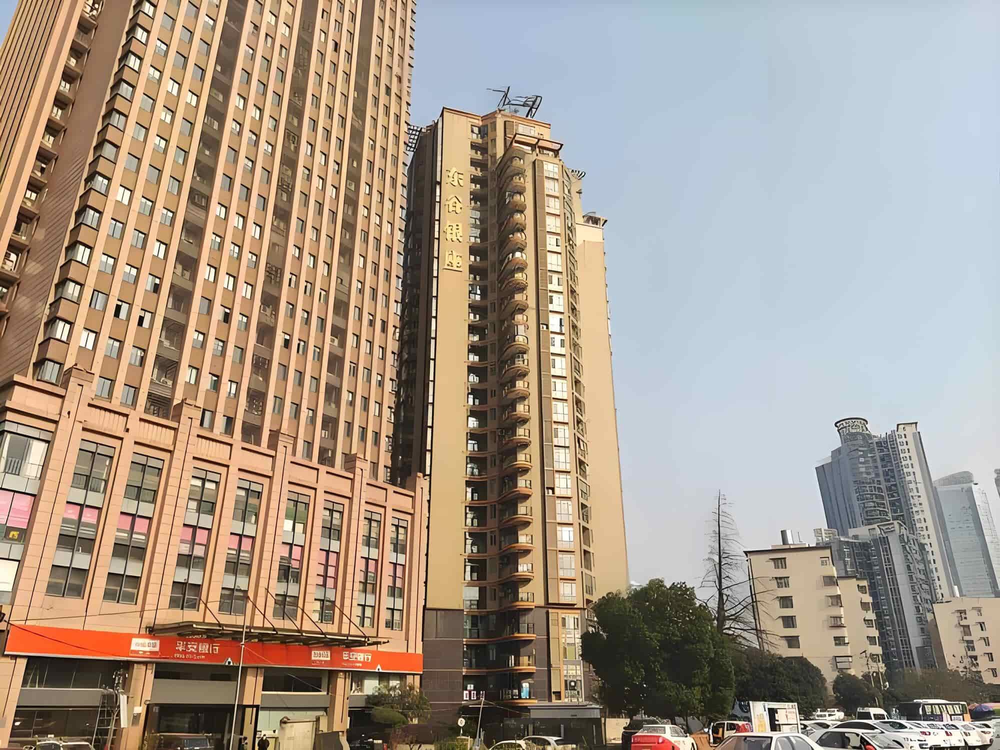 东谷银座